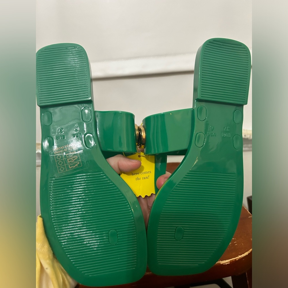 DONATED! Anthropologie Jeffrey Campbell Jelly Sandals NWT! - Picture 6 of 11